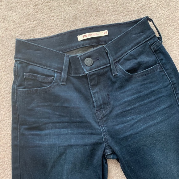 Levi’s skinny jeans (25) - Picture 4 of 4